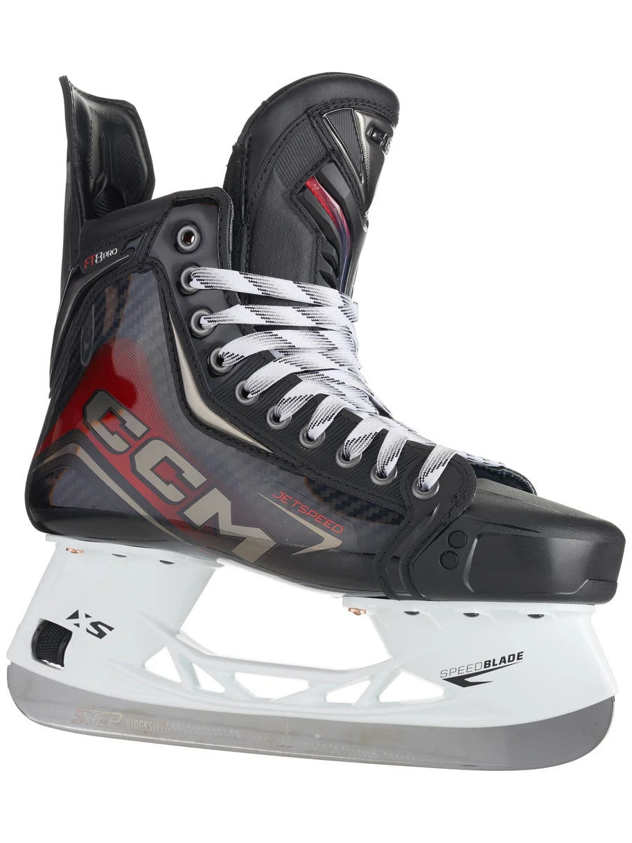 CCM Senior JETSPEED 8 PRO
