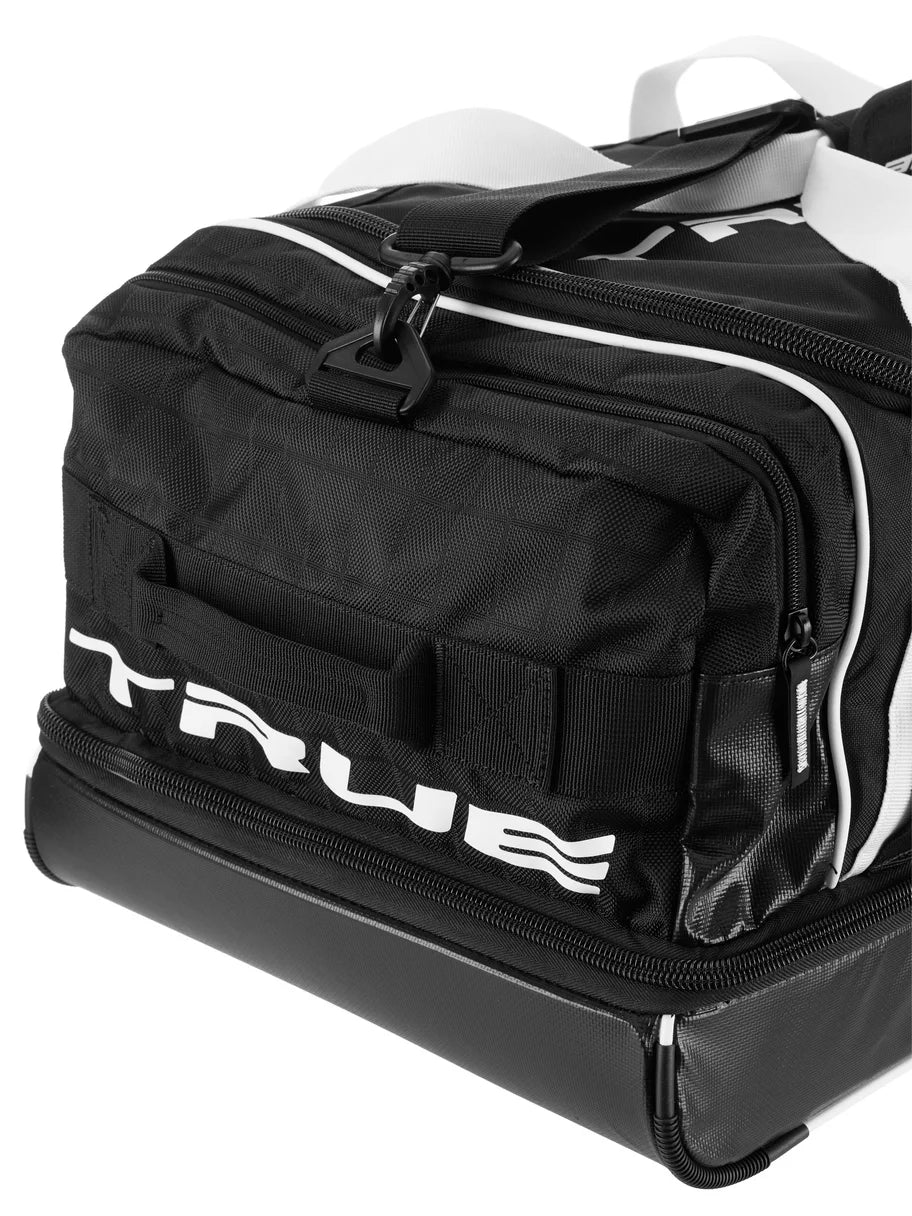 TRUE Senior Elite Duffle Carry Bag