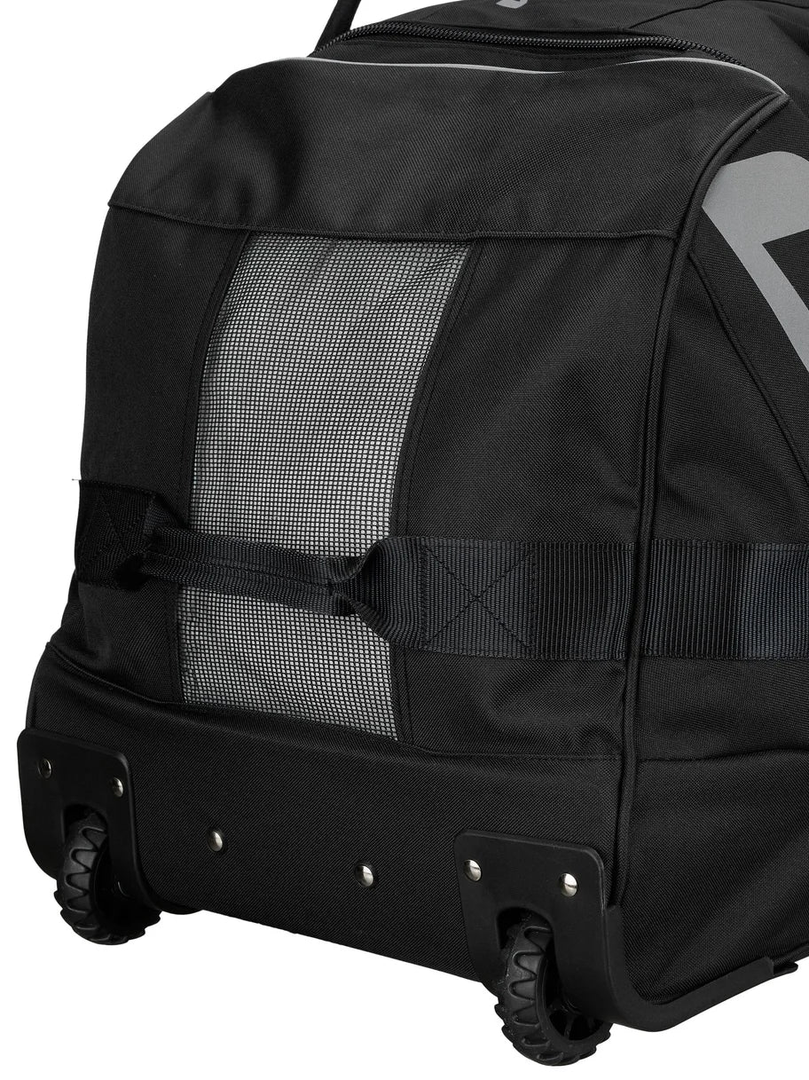 CCM SENIOR 570 WHEEL BAG