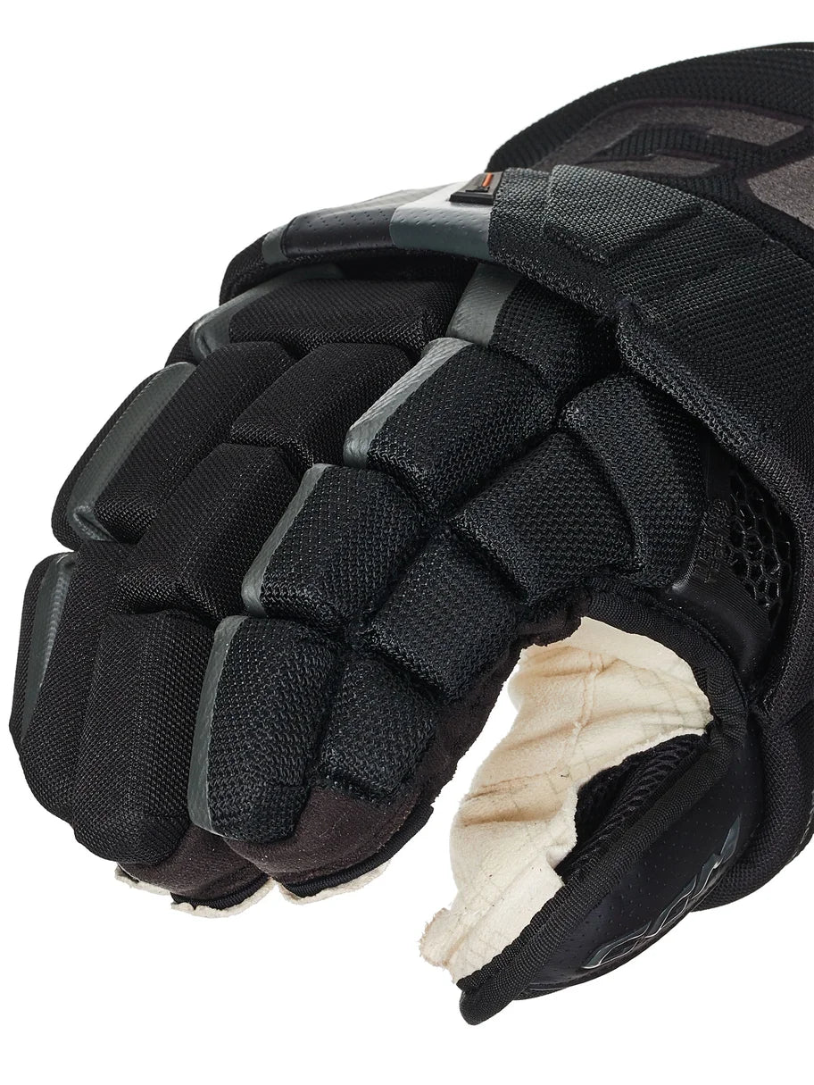 CCM Senior TACKS XF