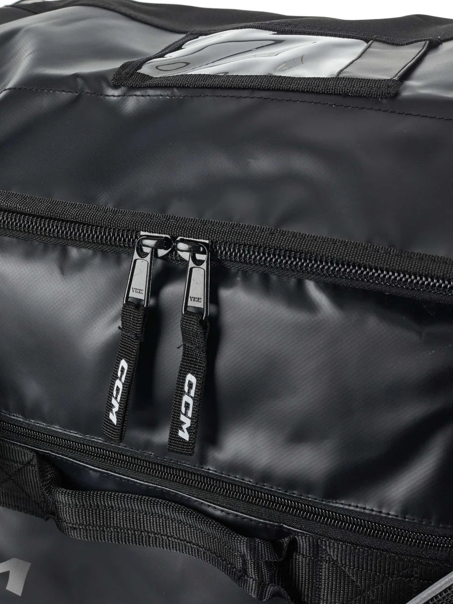 CCM SENIOR 580 WHEEL BAG