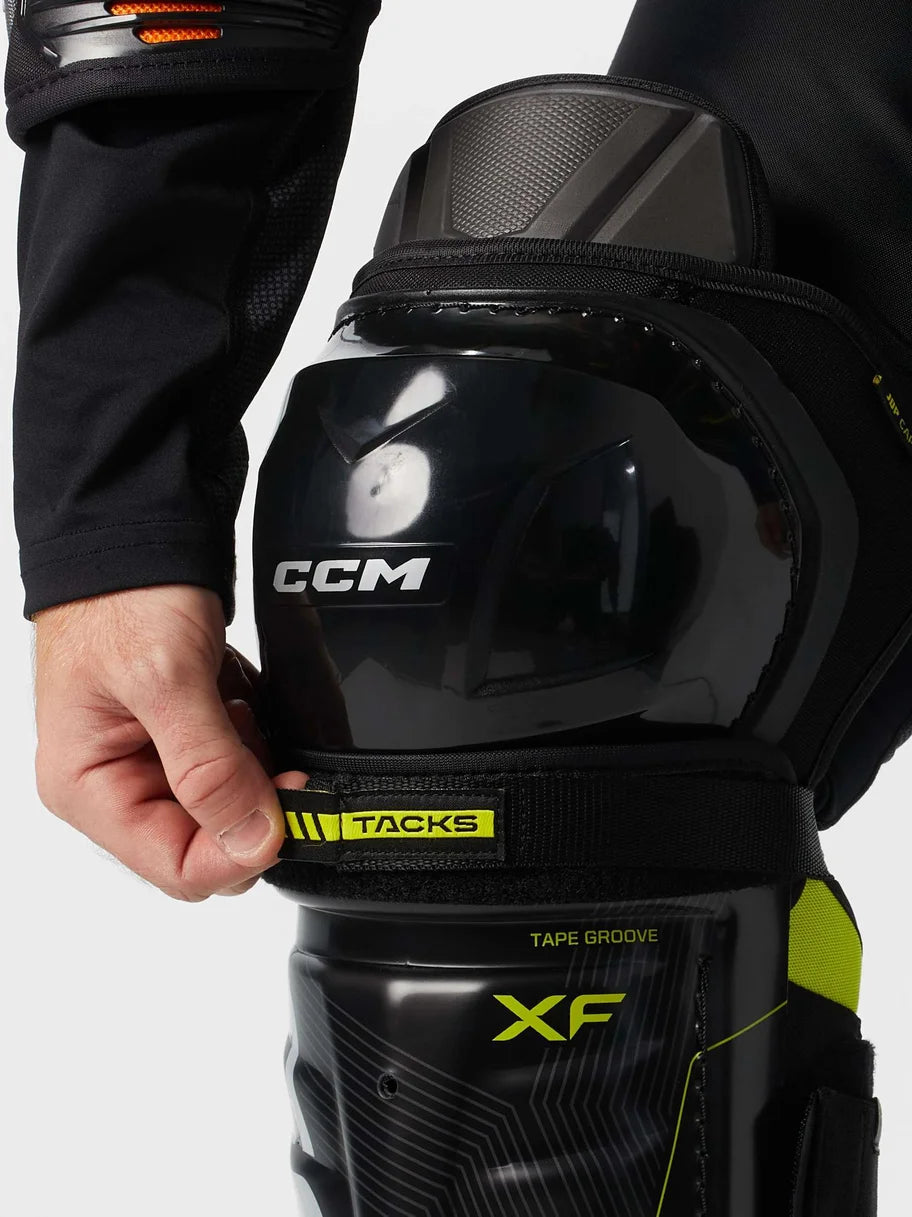 CCM JUNIOR TACKS XF