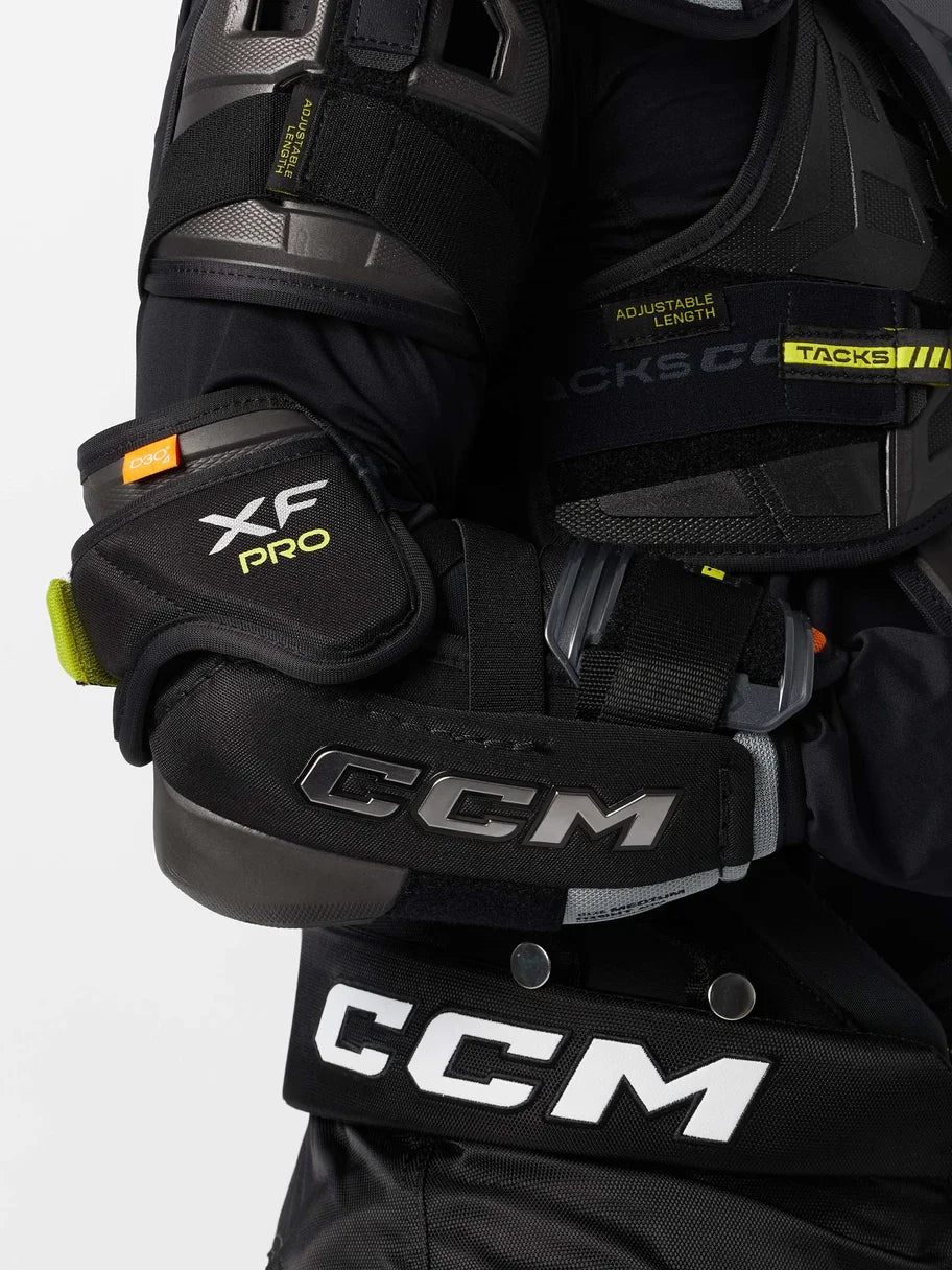 CCM SENIOR TACKS XF PRO
