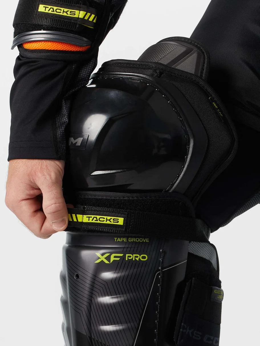 CCM JUNIOR TACKS XF PRO