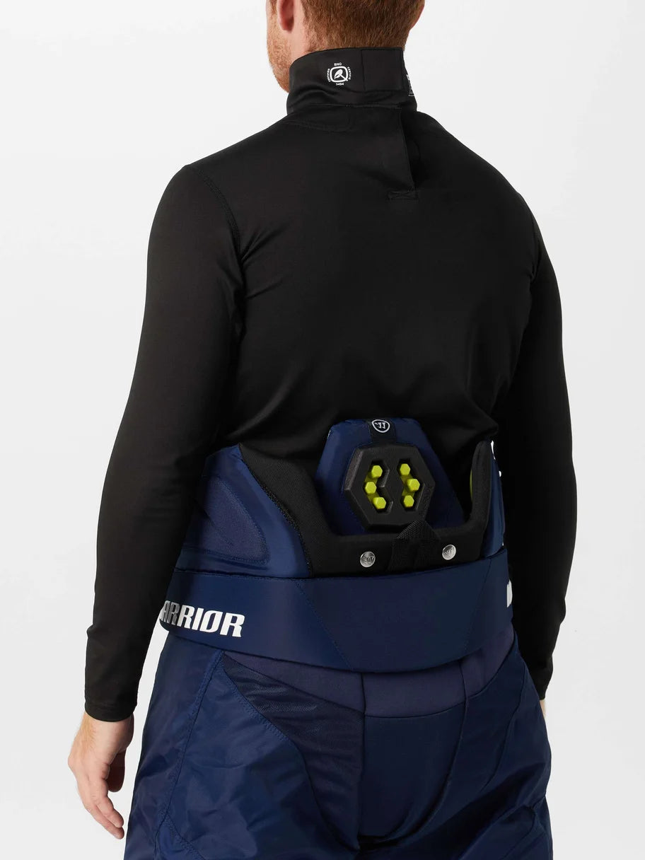Winnwell BASE LAYER TOP W/ BUILT-IN NECK GUARD