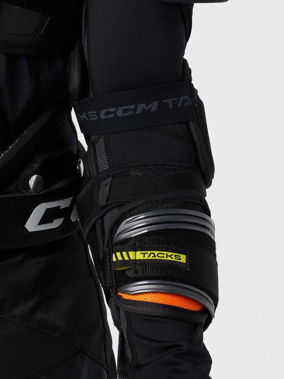 CCM SENIOR TACKS XF PRO