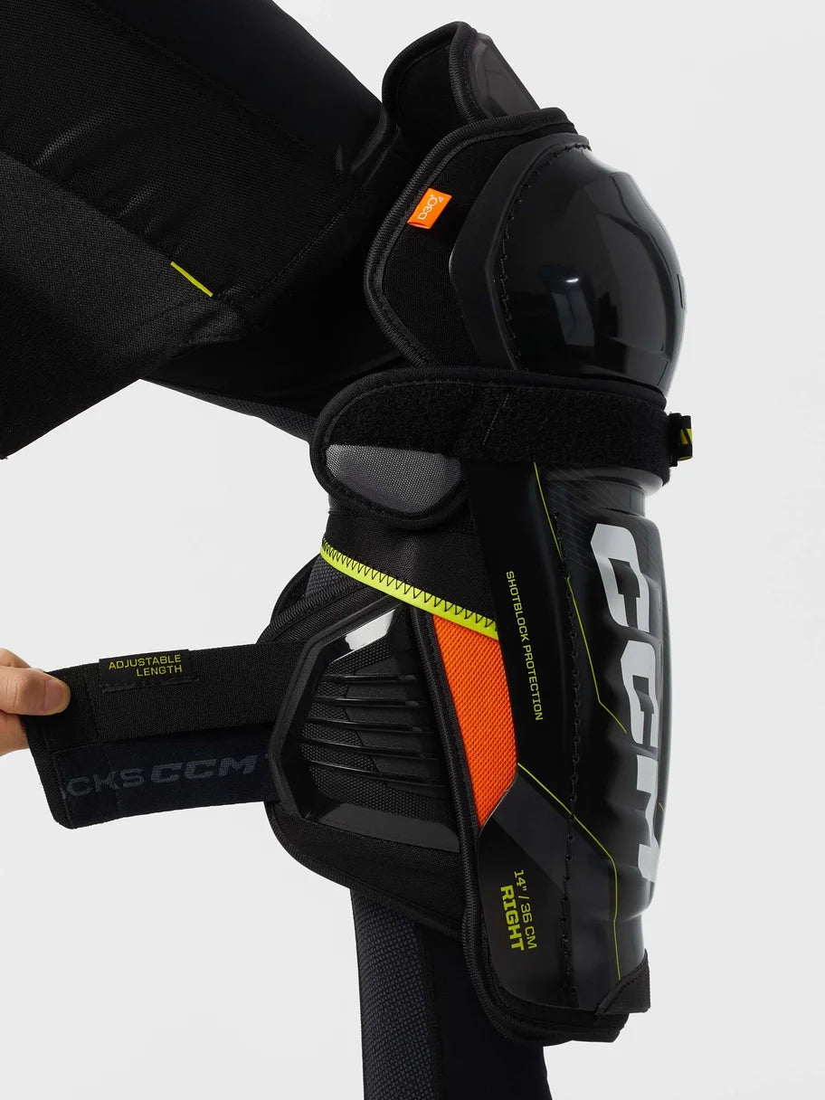 CCM JUNIOR TACKS XF