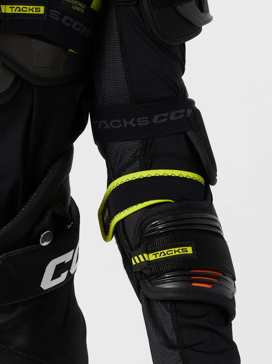 CCM SENIOR TACKS XF