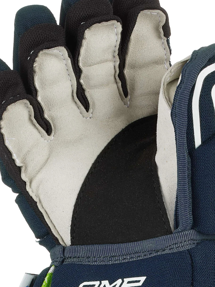 Winnwell AMP500 Youth Hockey Gloves